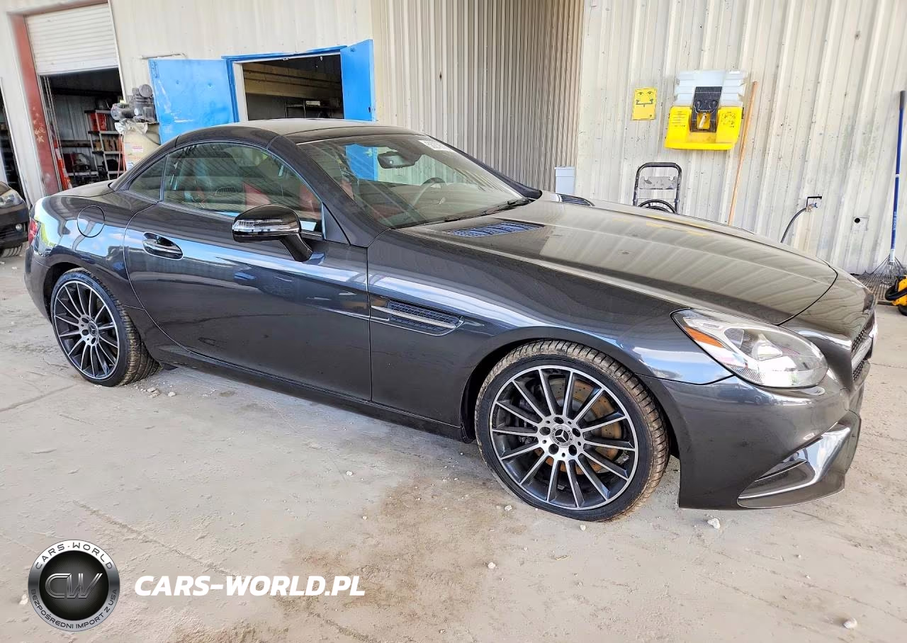 2020 Mercedes-Benz Slc 300 VIN:WDDPK3JA9LF168325 - 4