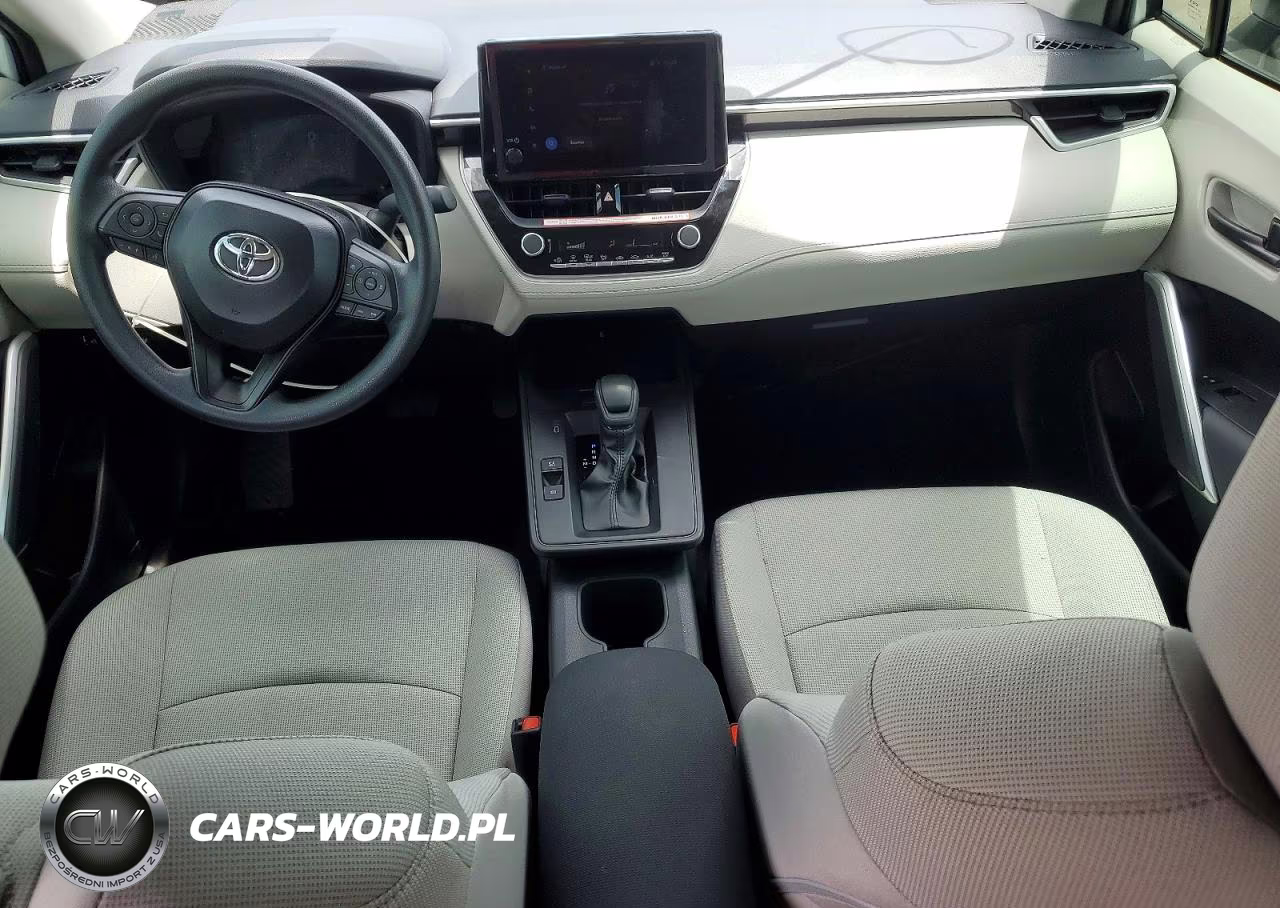 2026 Toyota Corolla Cross L VIN:7MUAAAAG8TV183402 - 8