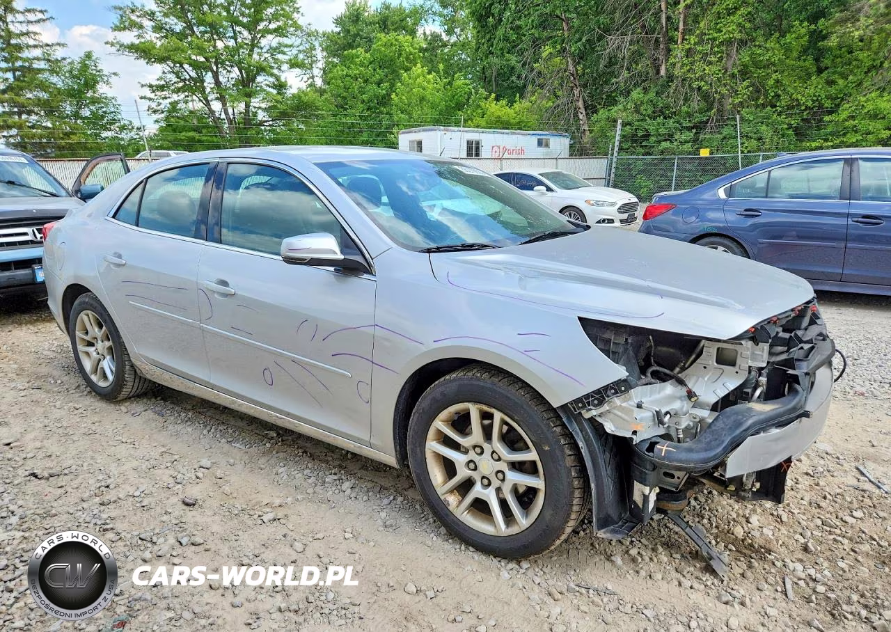 2015 Chevrolet Malibu 1Lt VIN:1G11C5SL3FF275750 - 4