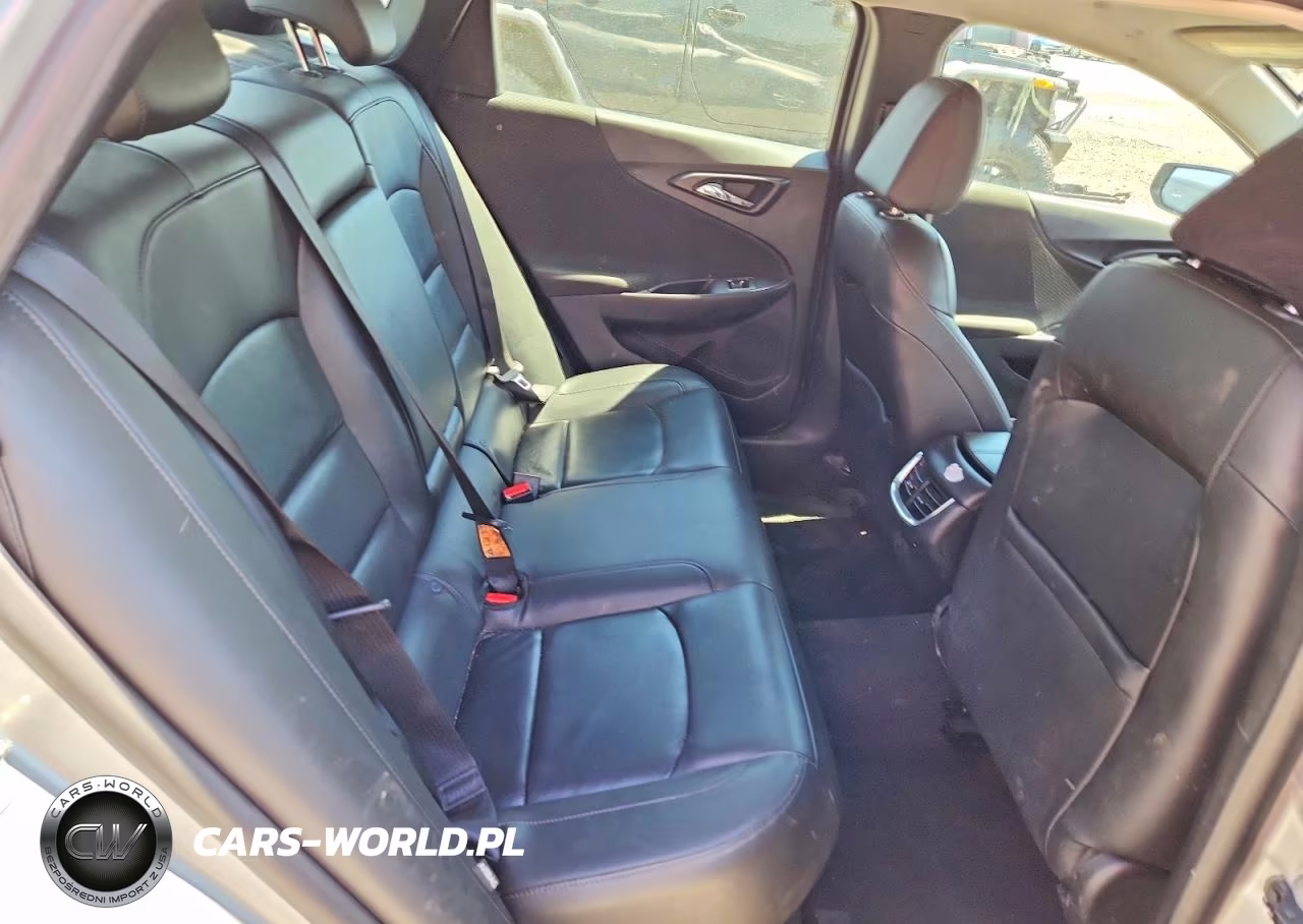 2018 Chevrolet Malibu Lt VIN:1G1ZD5ST9JF125120 - 10