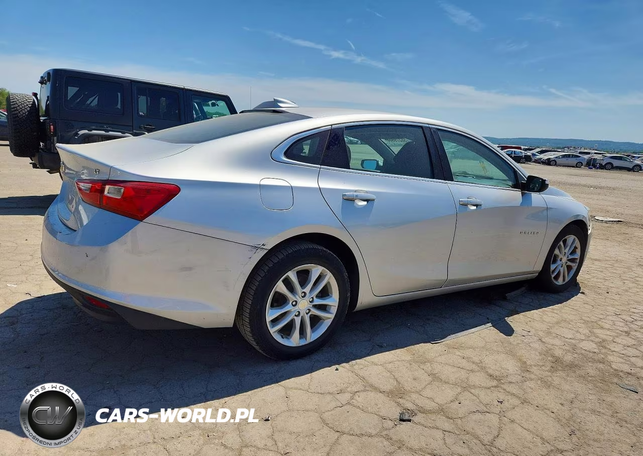 2018 Chevrolet Malibu Lt VIN:1G1ZD5ST9JF125120 - 3