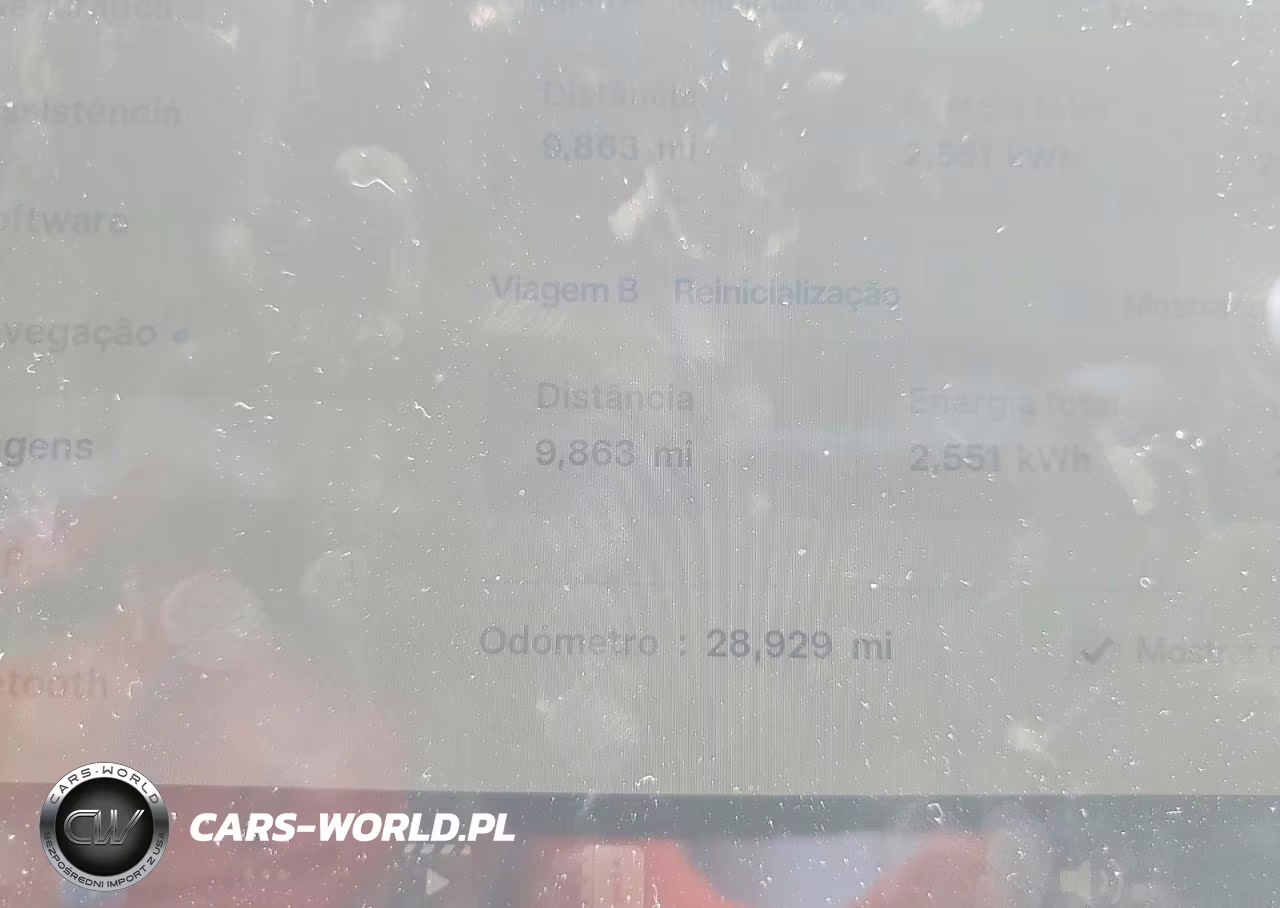 2023 Tesla Model Y VIN:7SAYGDEE7PA178199 - 9