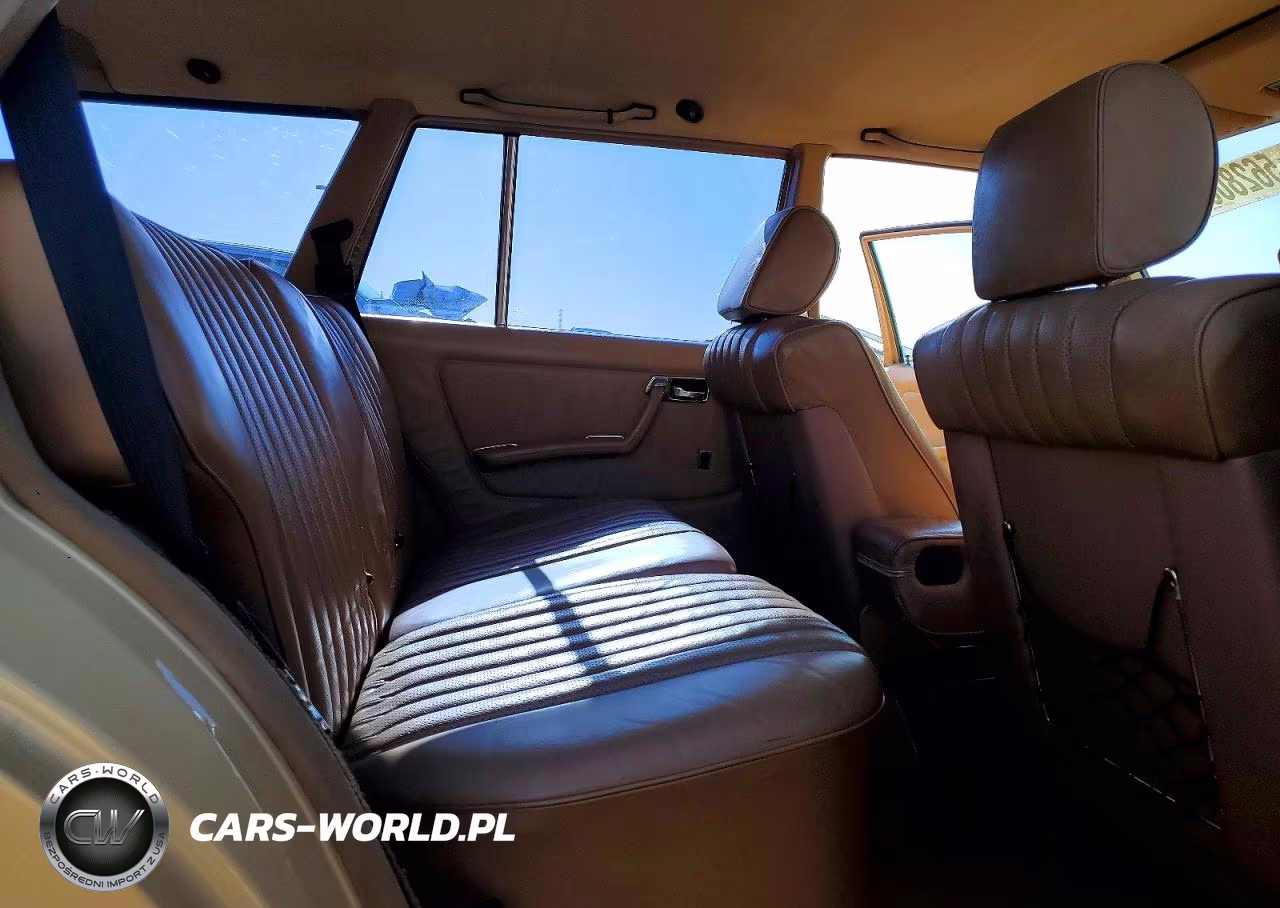 1981 Mercedes-Benz 300 Td VIN:WDBAB93A5BN005481 - 10