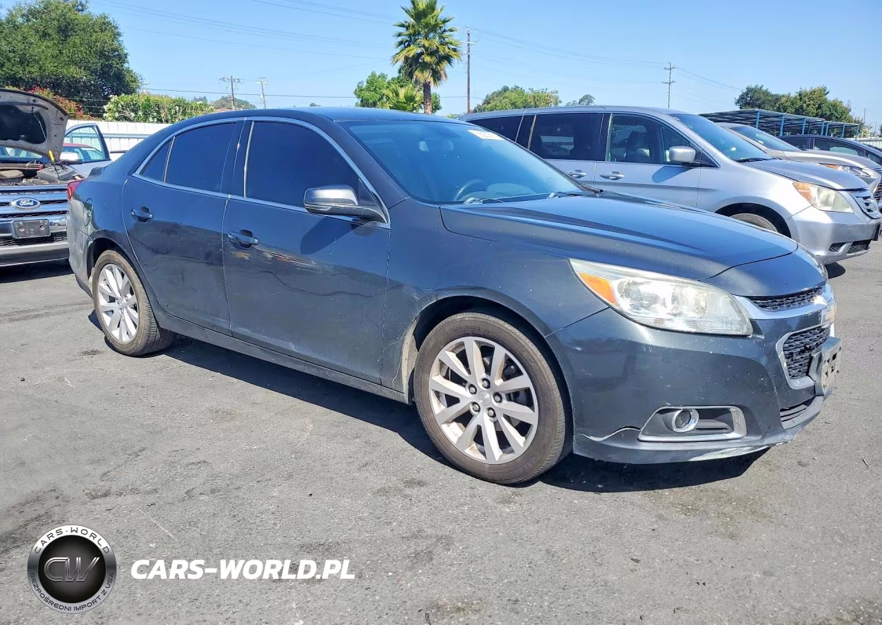 2015 Chevrolet Malibu VIN:1G11D5SL3FF167447 - 4