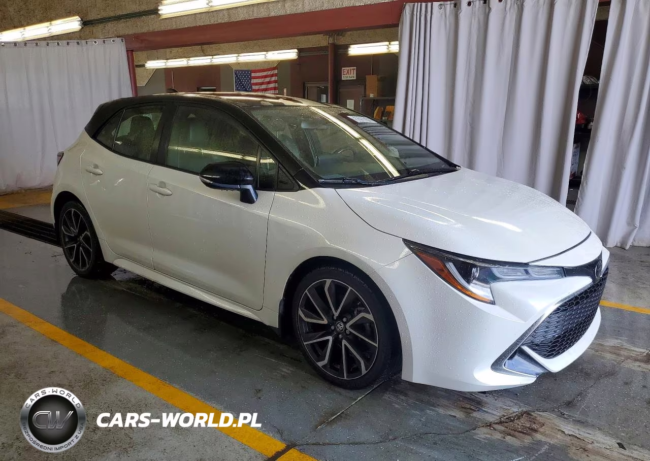2022 Toyota Corolla Xse VIN:JTNC4MBE1N3162058 - 4