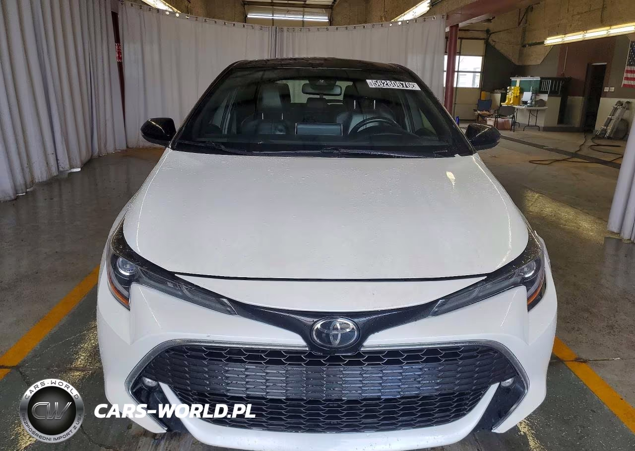 2022 Toyota Corolla Xse VIN:JTNC4MBE1N3162058 - 5
