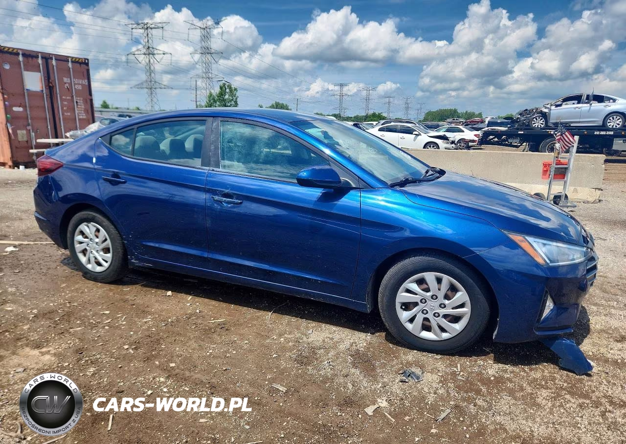 2019 Hyundai Elantra Se VIN:5NPD74LF4KH460272 - 4