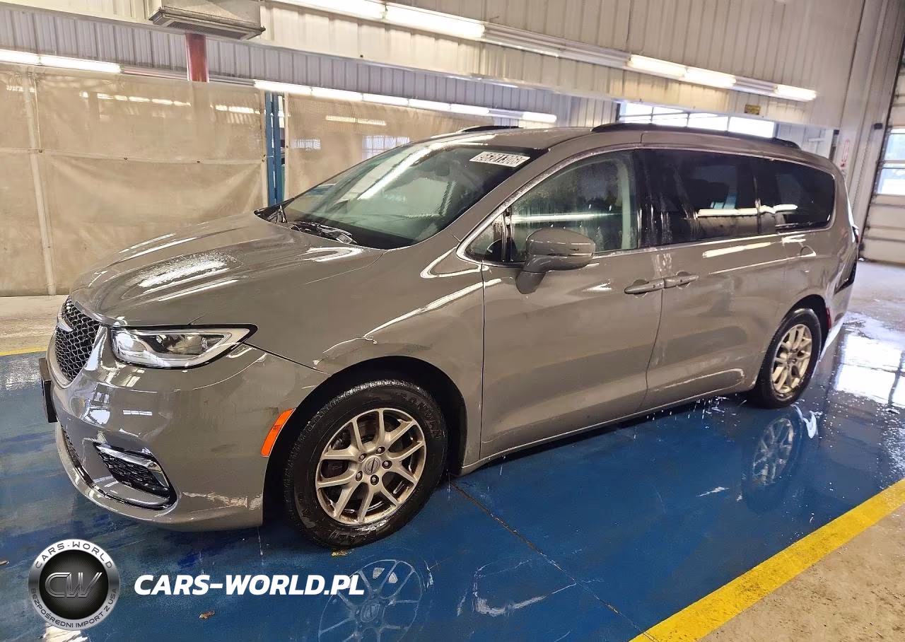 2022 Chrysler Pacifica Touring L – zdjęcie 1 z 13