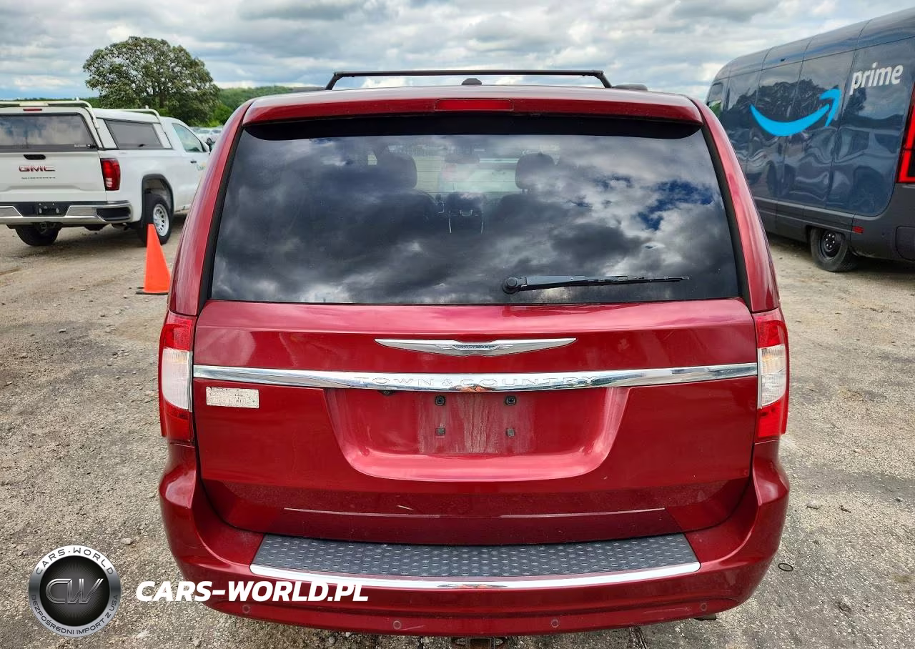 2011 Chrysler Town & Country Touring L VIN:2A4RR8DG1BR703774 - 6