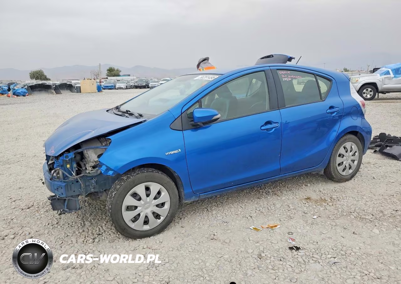 2014 Toyota Prius C Two