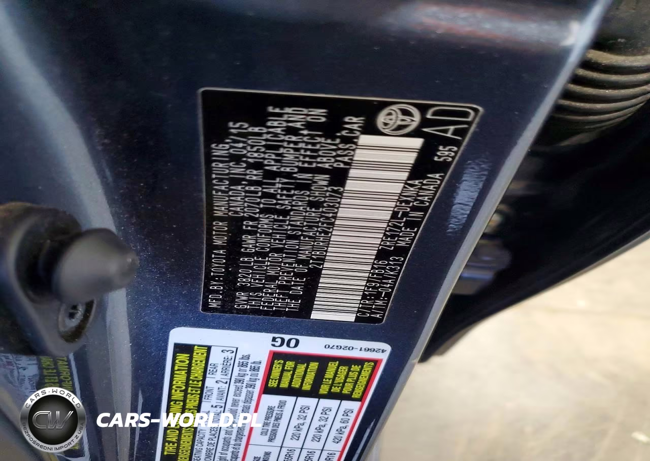2015 Toyota Corolla Le VIN:2T1BURHE2FC403073 - 12