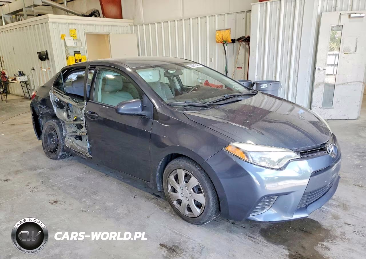 2015 Toyota Corolla Le VIN:2T1BURHE2FC403073 - 4