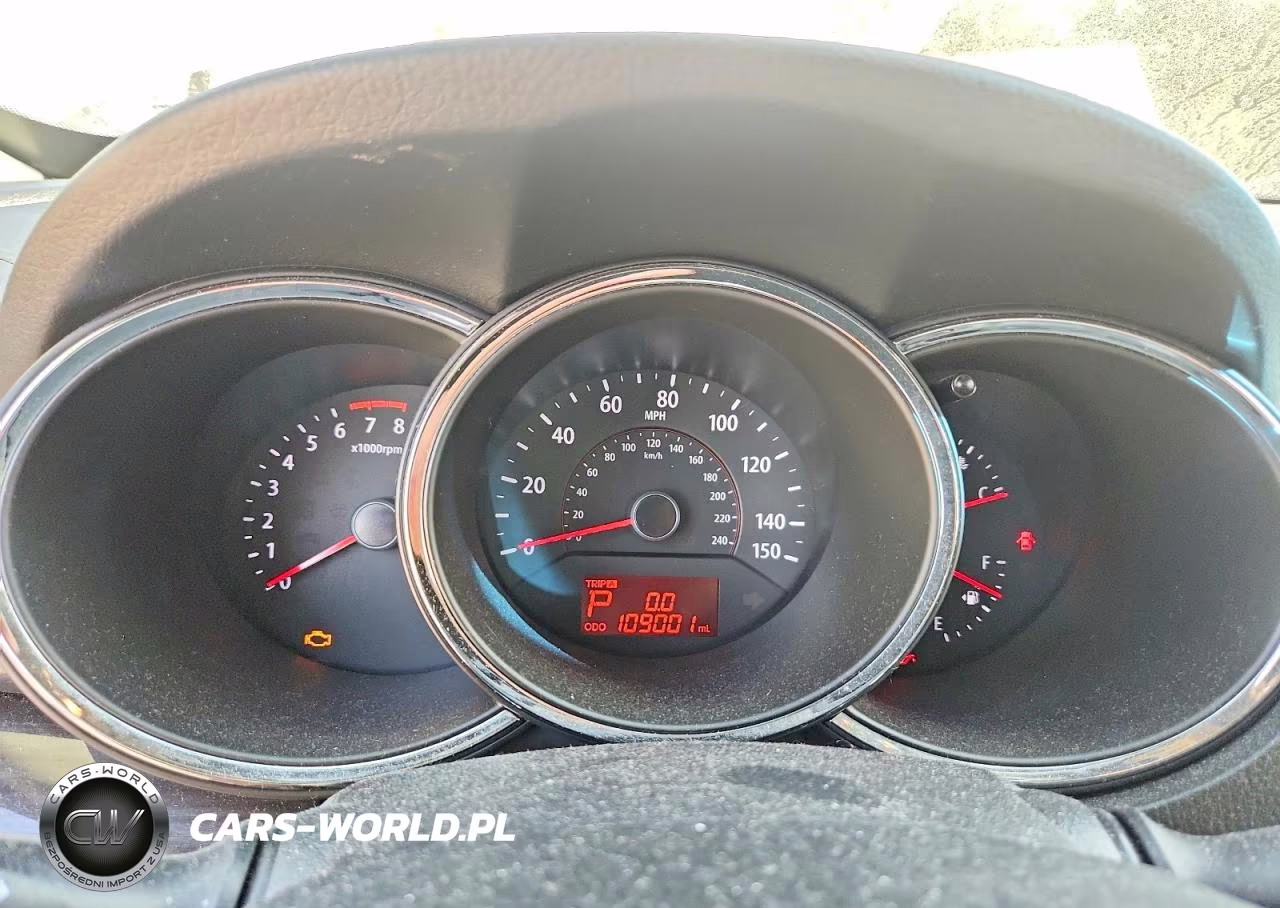 2012 Kia Sorento Lx VIN:5XYKTDA6XCG219301 - 9
