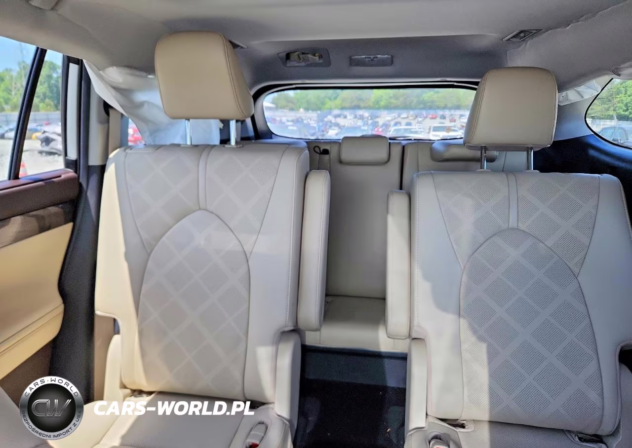 2021 Toyota Highlander Hybrid Platinum VIN:5TDEBRCH1MS048860 - 10