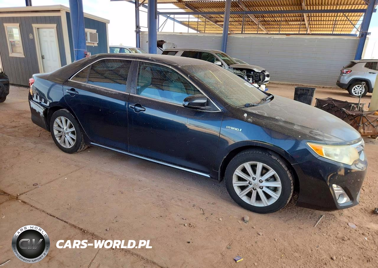 2013 Toyota Camry Hybrid Xle VIN:4T1BD1FK1DU077305 - 4