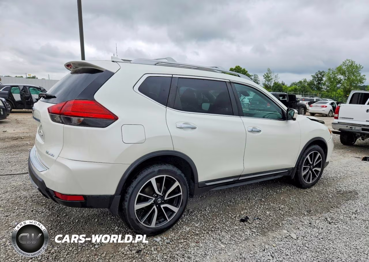 2017 Nissan Rogue Sl VIN:5N1AT2MV3HC811679 - 3