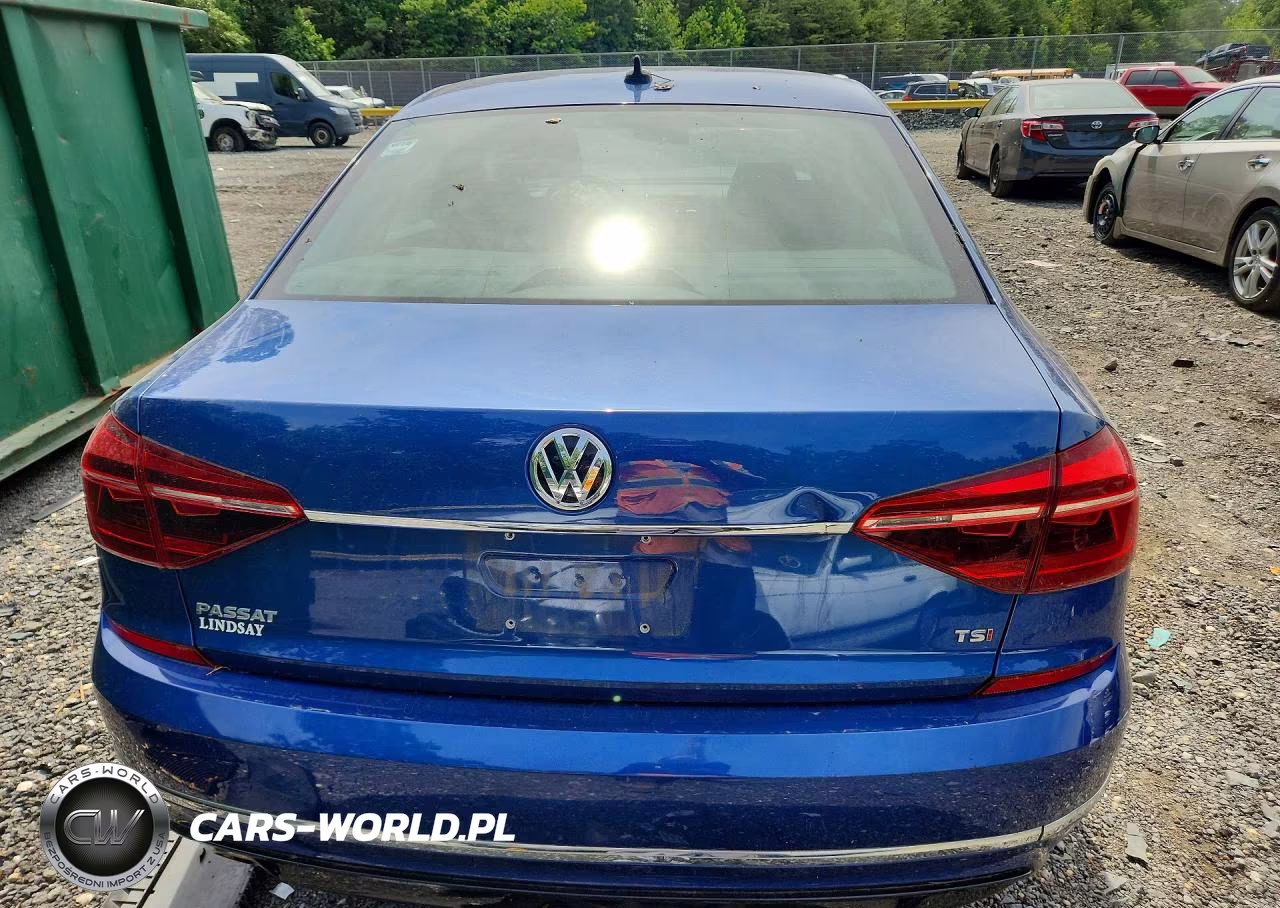 2017 Volkswagen Passat R-Line VIN:1VWDT7A32HC045779 - 6