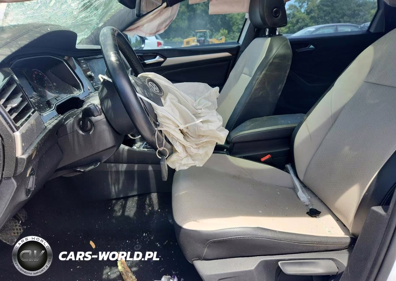 2019 Volkswagen Jetta S VIN:3VWC57BU6KM052690 - 7