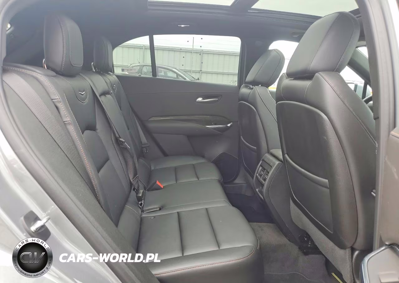 2023 Cadillac Xt4 Sport VIN:1GYFZFR4XPF170179 - 11