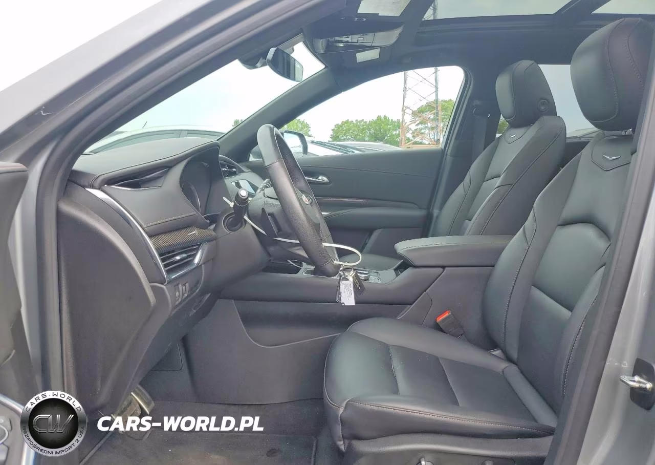 2023 Cadillac Xt4 Sport VIN:1GYFZFR4XPF170179 - 7