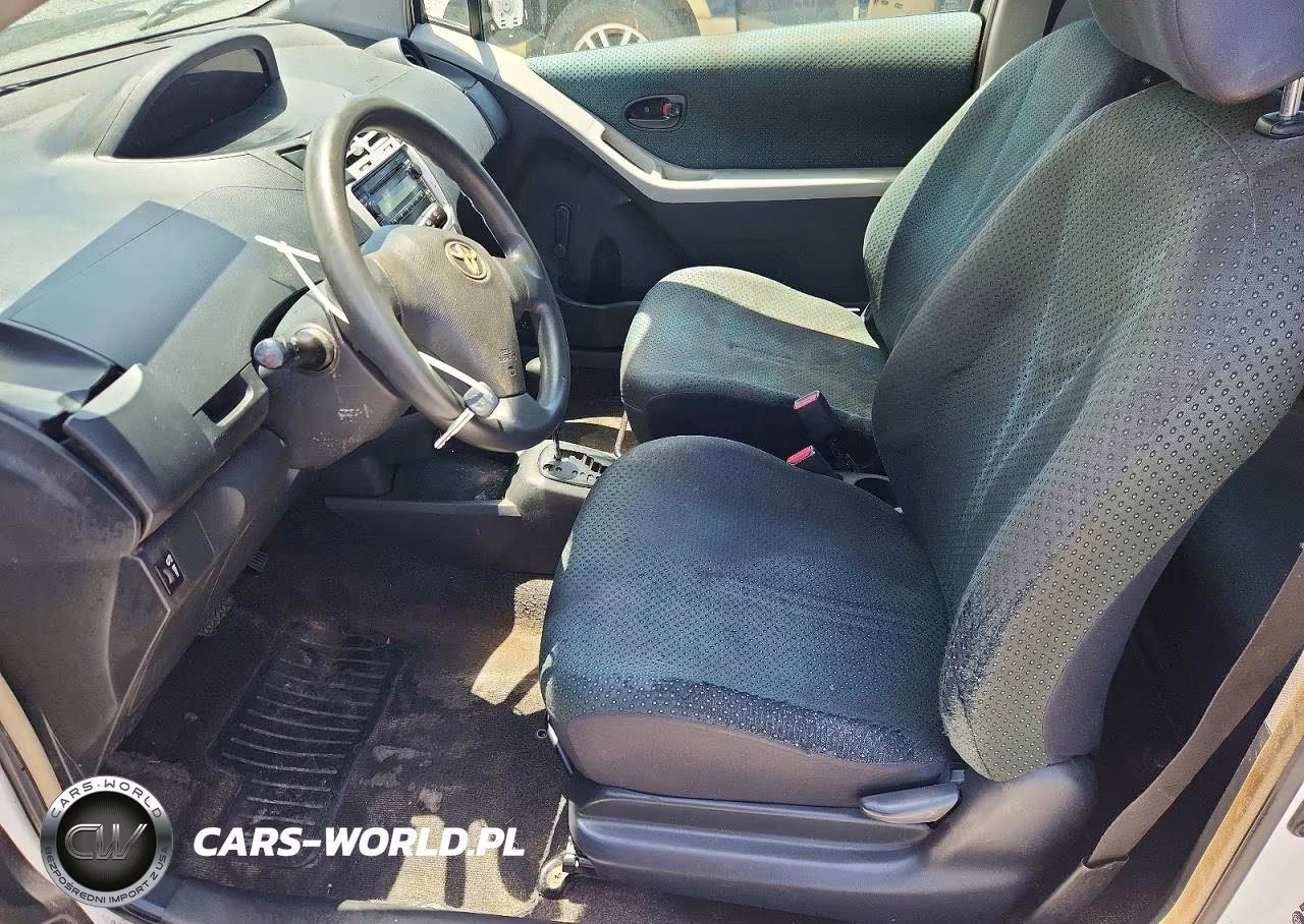 2007 Toyota Yaris Base VIN:JTDJT923575133552 - 7
