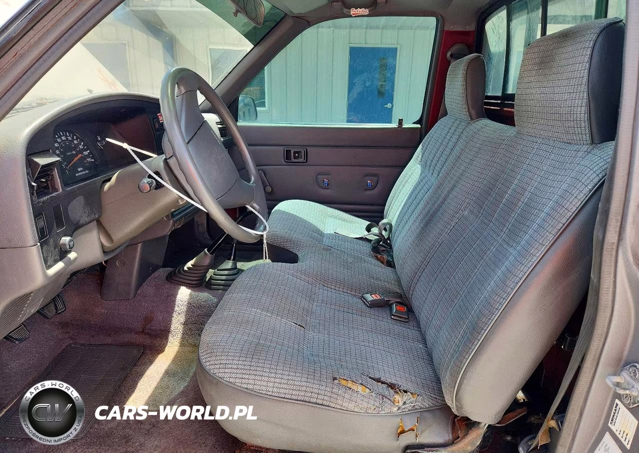 1990 Toyota Pickup Deluxe VIN:JT4RN01P7L7033125 - 7