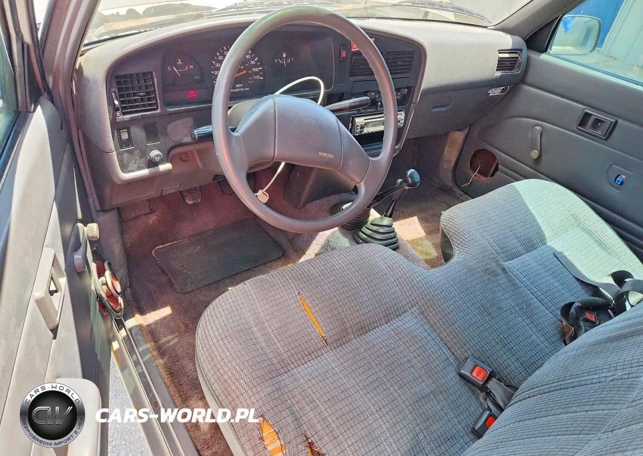1990 Toyota Pickup Deluxe VIN:JT4RN01P7L7033125 - 8