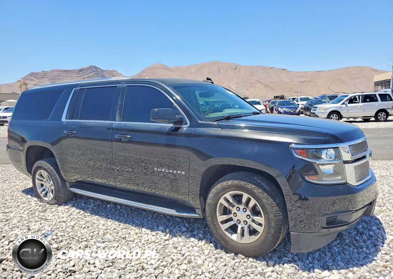2016 Chevrolet Suburban C1500 Ls VIN:1GNSCGKC8GR397728 - 4