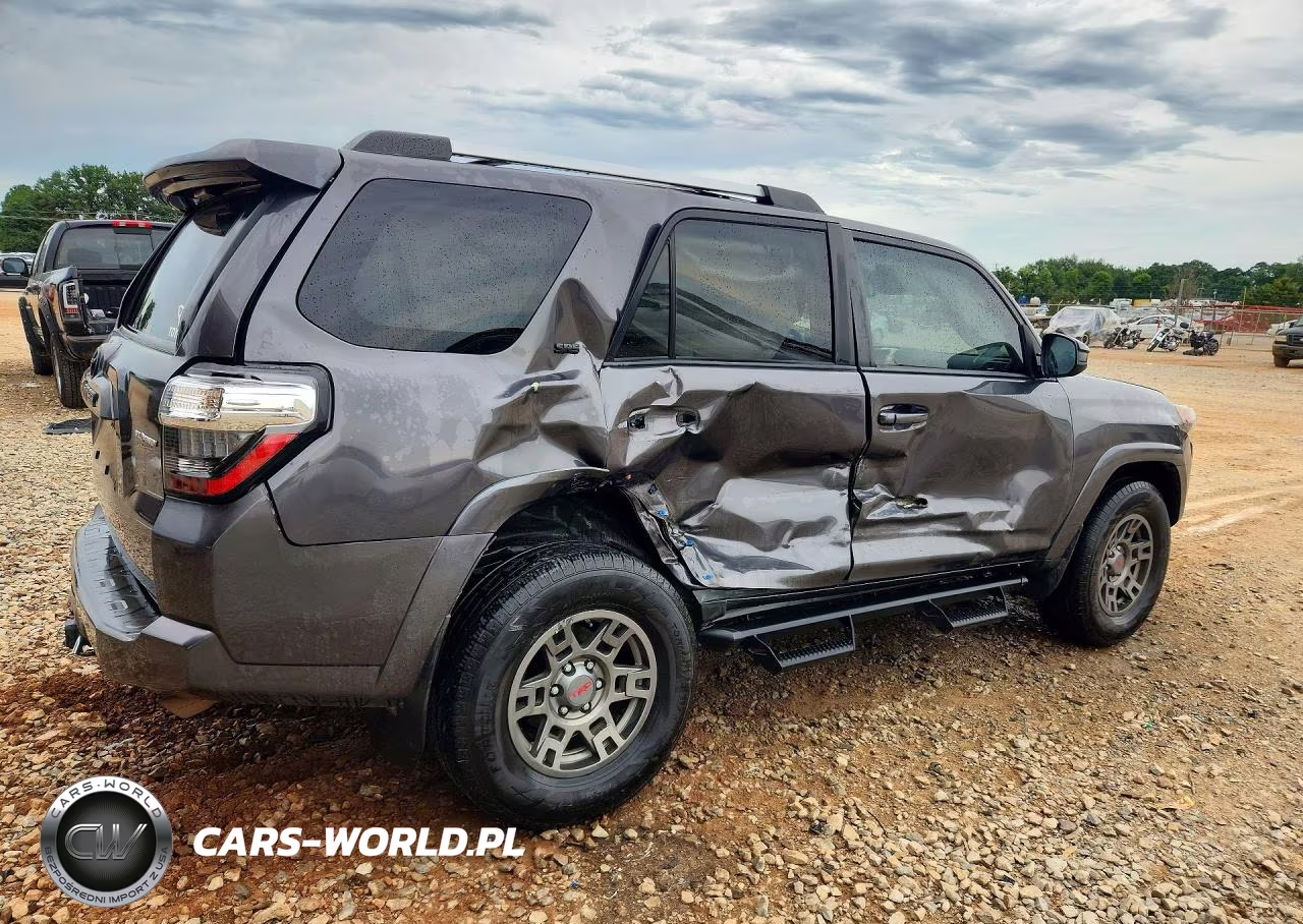 2020 Toyota 4Runner Sr5 VIN:JTEZU5JR5L5222395 - 3