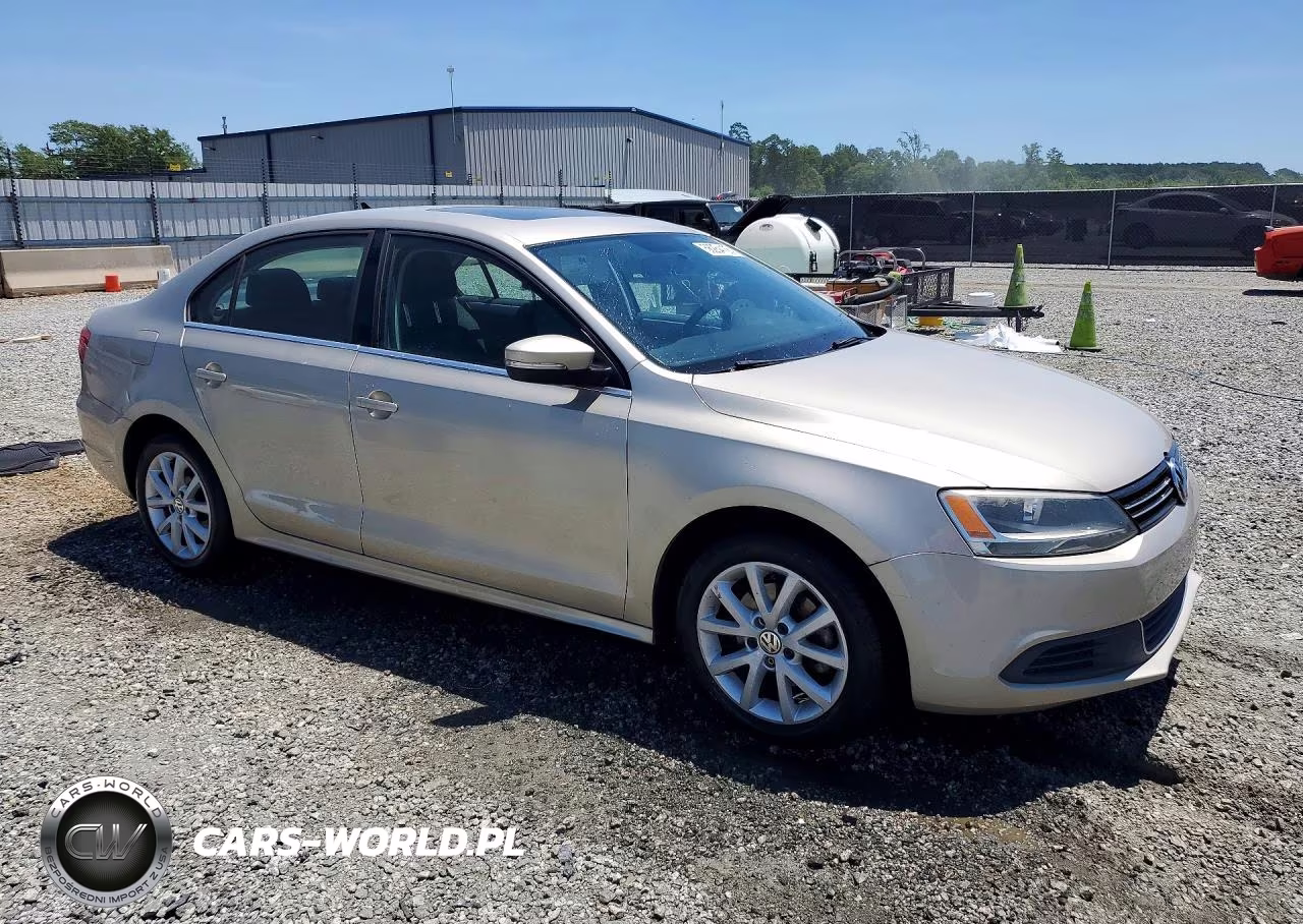 2013 Volkswagen Jetta Se VIN:3VWDX7AJ4DM234672 - 4