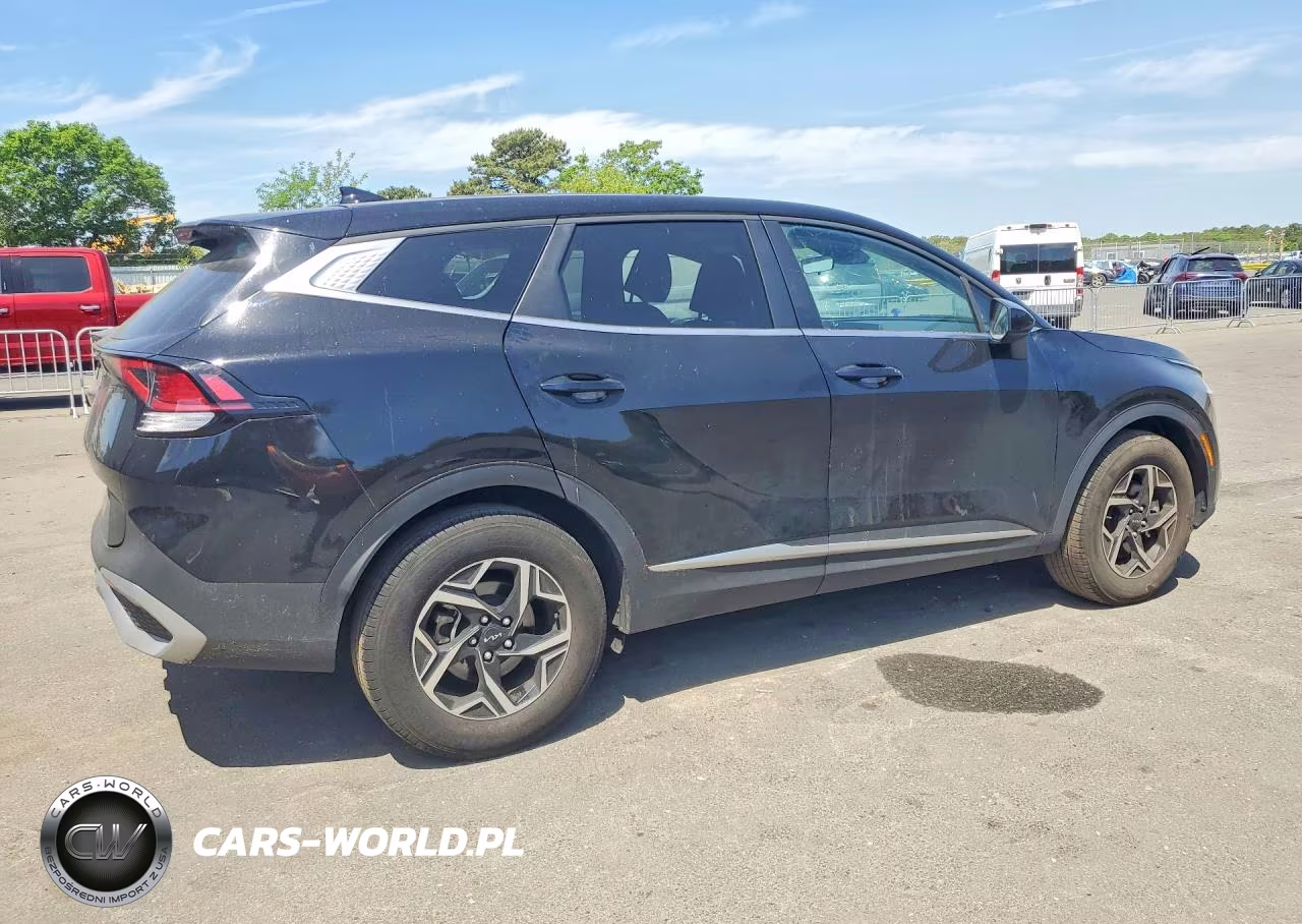 2025 Kia Sportage Lx VIN:5XYK23DF2SG319707 - 3