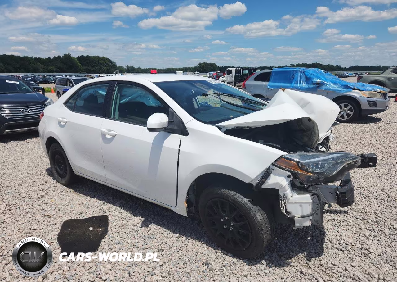 2019 Toyota Corolla Le VIN:2T1BURHE0KC149213 - 4