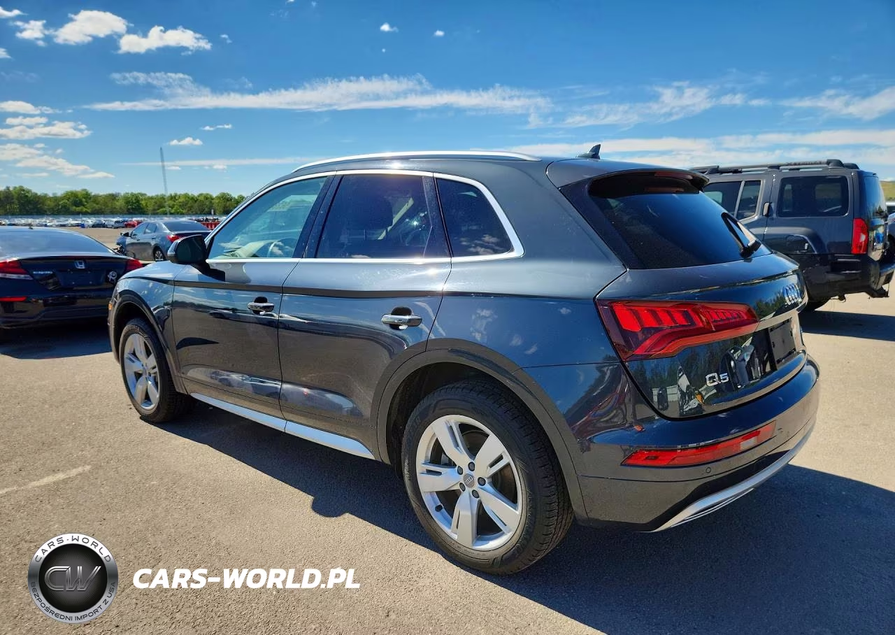 2018 Audi Q5 Premium Plus VIN:WA1BNAFY5J2214513 - 2