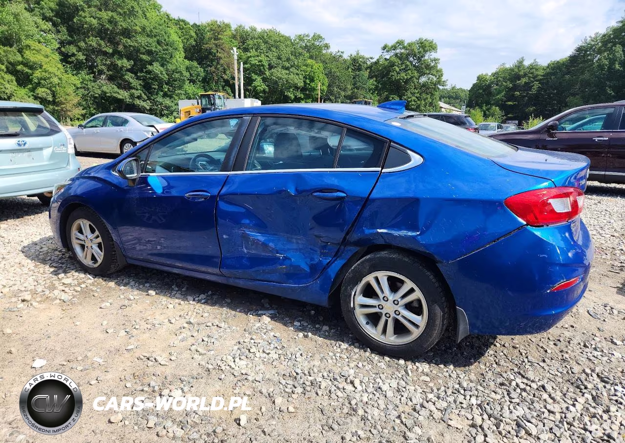 2017 Chevrolet Cruze Lt VIN:3G1BE5SMXHS559768 - 2