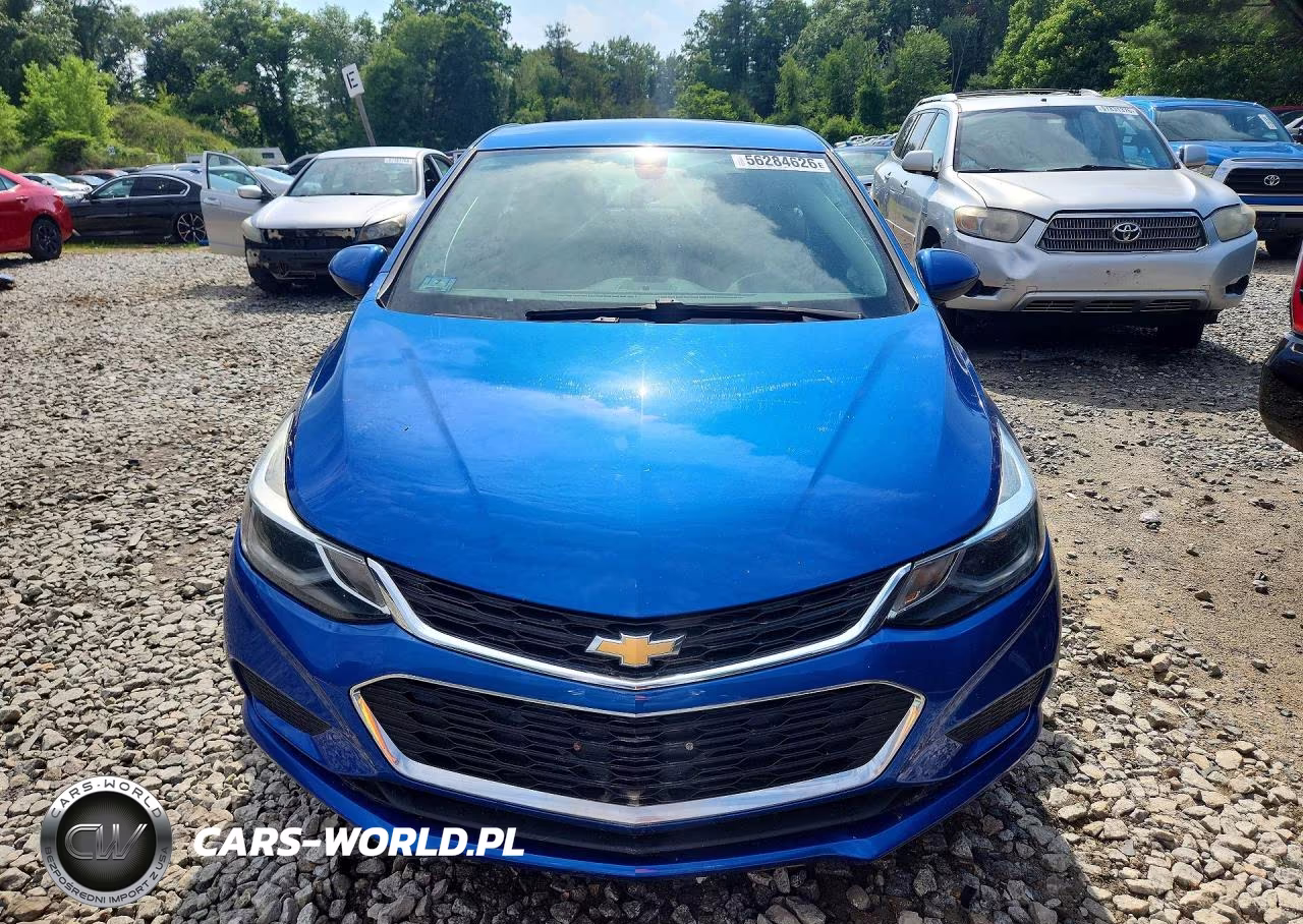 2017 Chevrolet Cruze Lt VIN:3G1BE5SMXHS559768 - 5