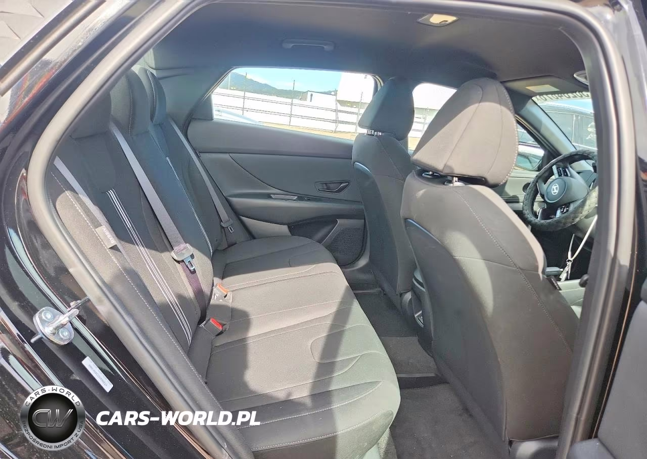 2025 Hyundai Elantra Sel Sport VIN:KMHLM4DG1SU000614 - 10