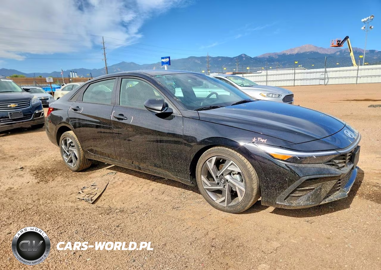 2025 Hyundai Elantra Sel Sport VIN:KMHLM4DG1SU000614 - 4