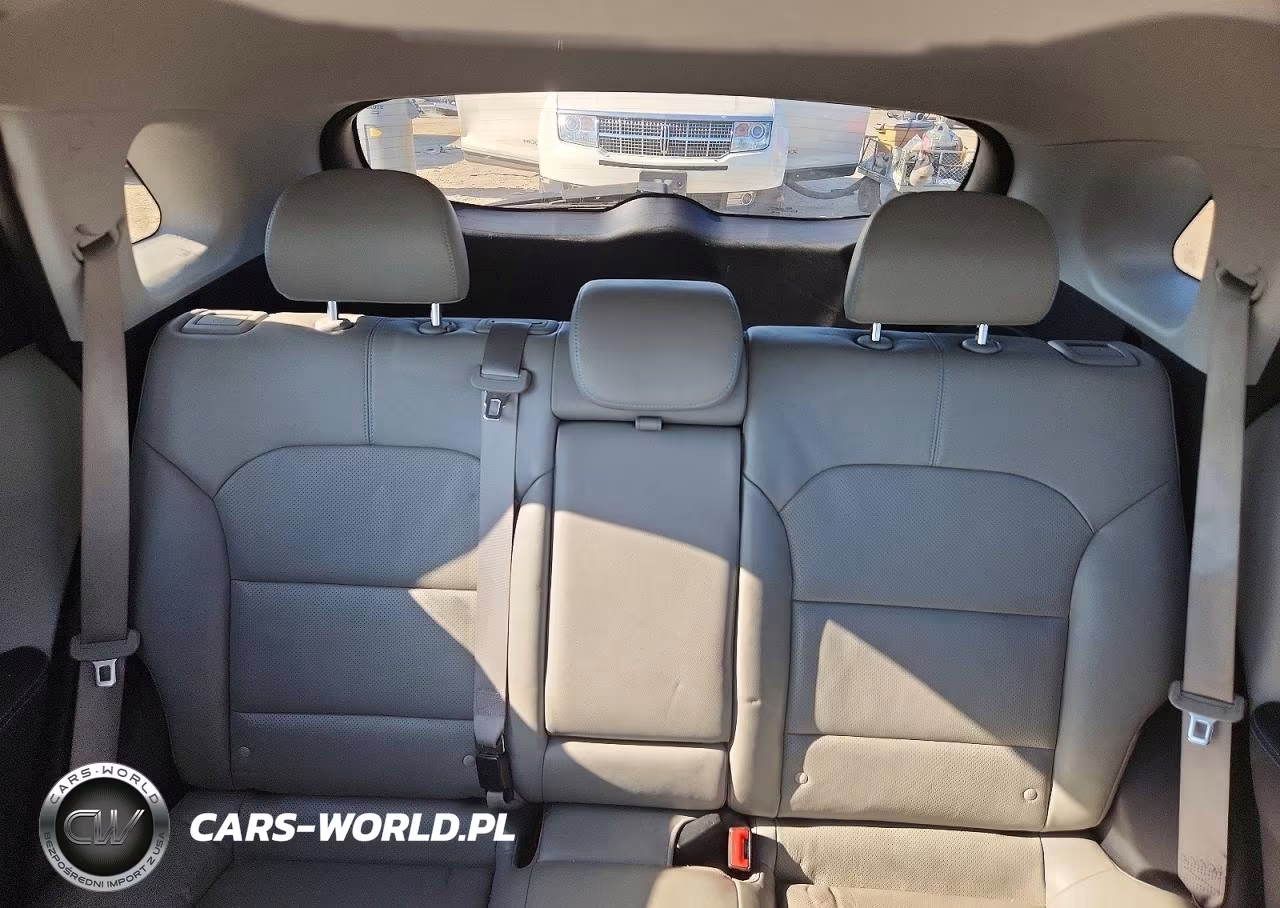 2018 Kia Niro Touring VIN:KNDCE3LC7J5187005 - 10