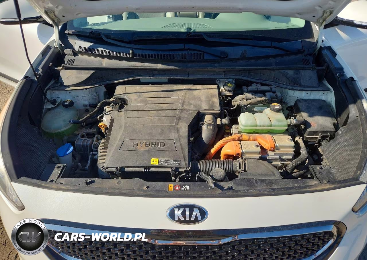 2018 Kia Niro Touring VIN:KNDCE3LC7J5187005 - 12