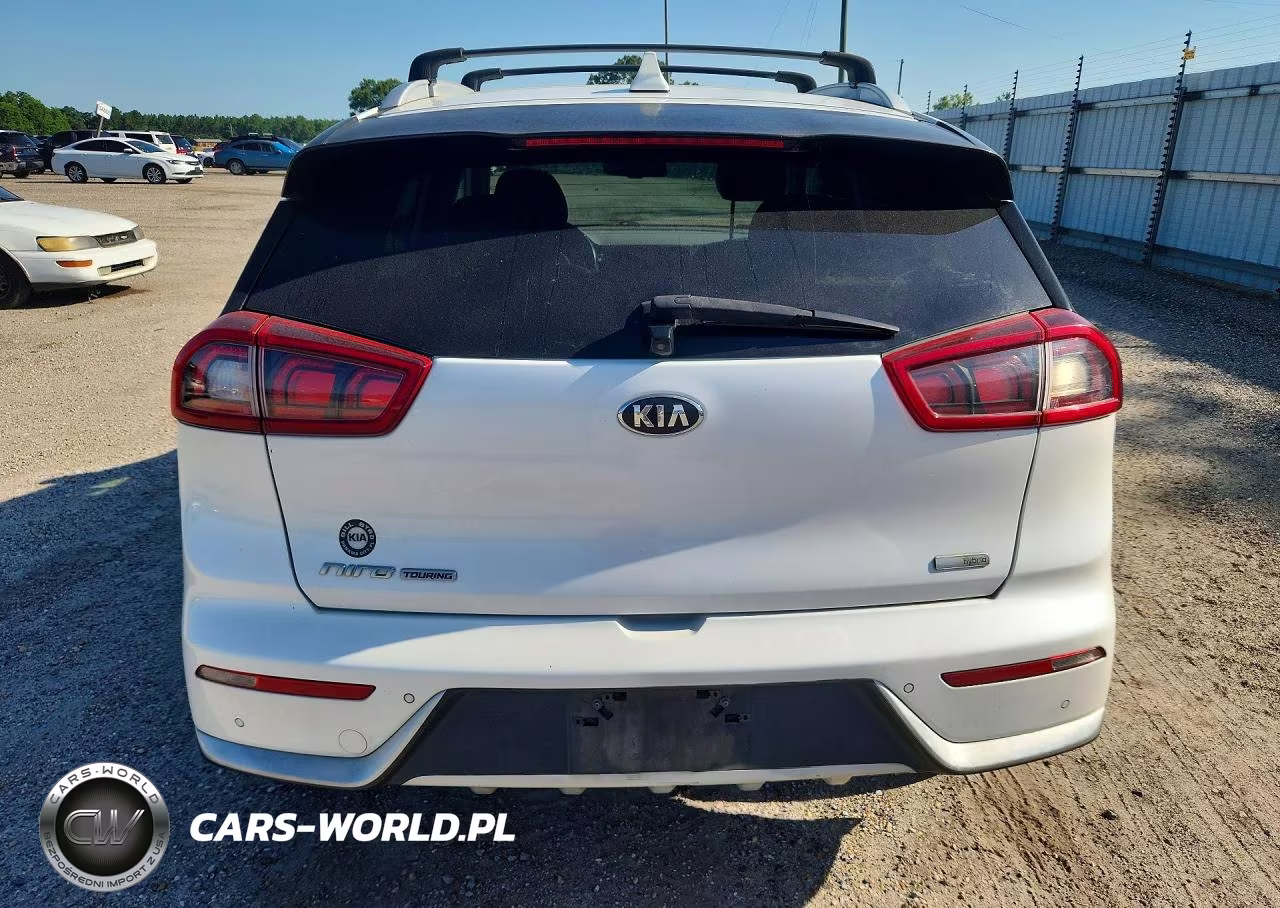 2018 Kia Niro Touring VIN:KNDCE3LC7J5187005 - 6