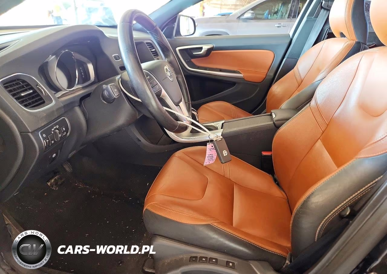 2017 Volvo V60 T5 Premier VIN:YV140MEK9H1368616 - 7