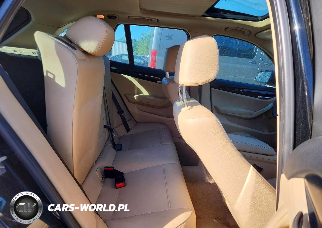 2014 BMW X1 xDrive28I VIN:WBAVL1C54EVR95092 - 11