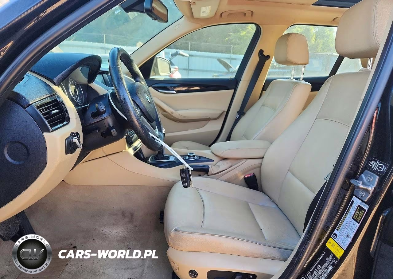 2014 BMW X1 xDrive28I VIN:WBAVL1C54EVR95092 - 7