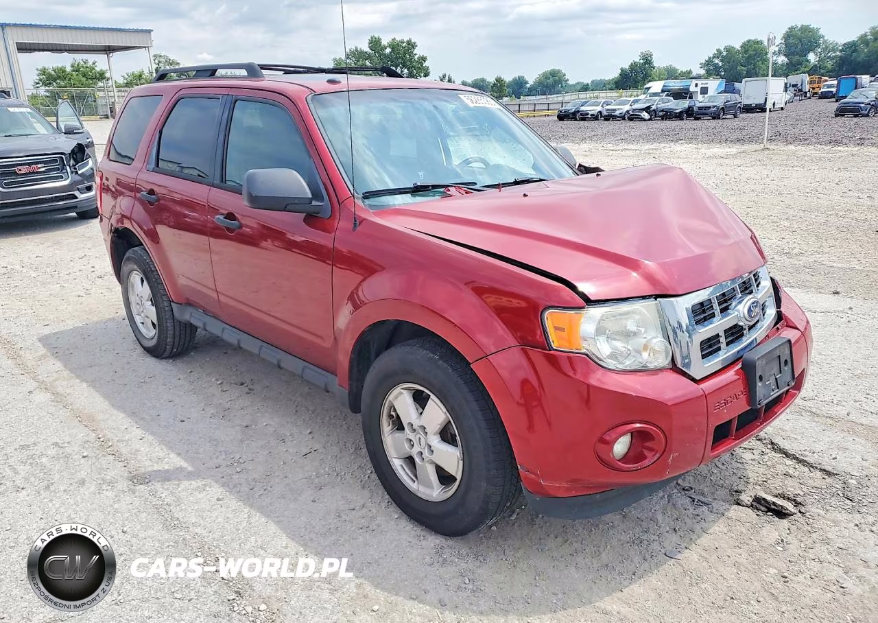 2011 Ford Escape Xlt VIN:1FMCU9DG8BKA14342 - 4