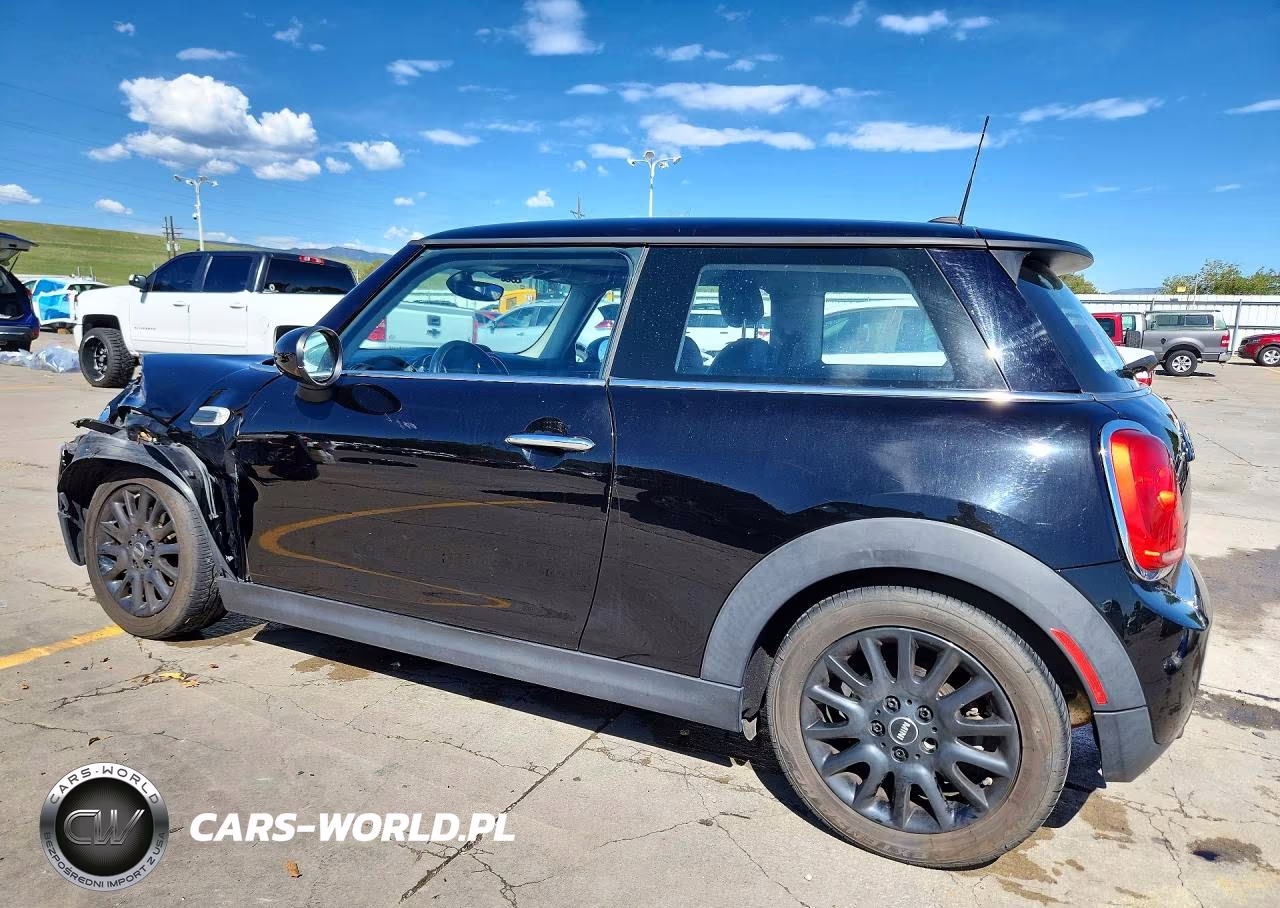 2017 Mini Cooper VIN:WMWXP5C32H2G61154 - 2