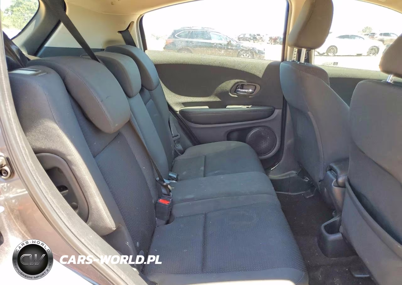 2022 Honda Hr-V Lx VIN:3CZRU6H33NM736975 - 11