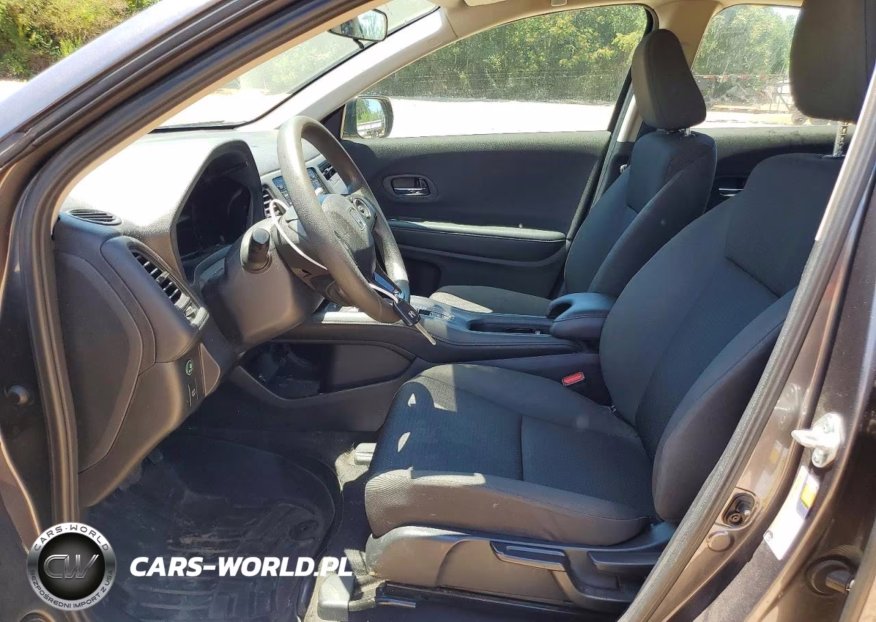 2022 Honda Hr-V Lx VIN:3CZRU6H33NM736975 - 7