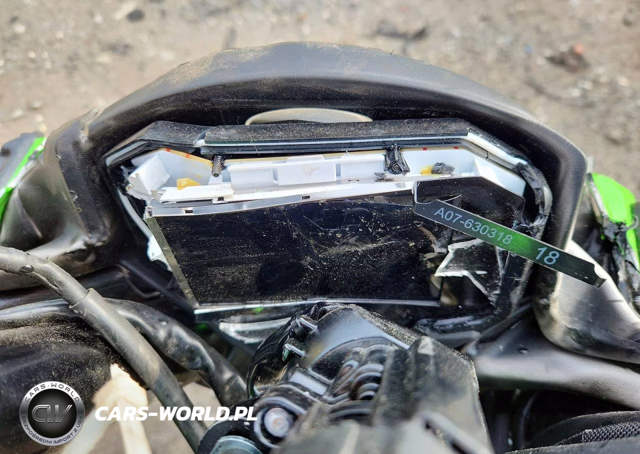 2025 Kawasaki Ninja Zx VIN:ML5ZXCS18SDA42600 - 7