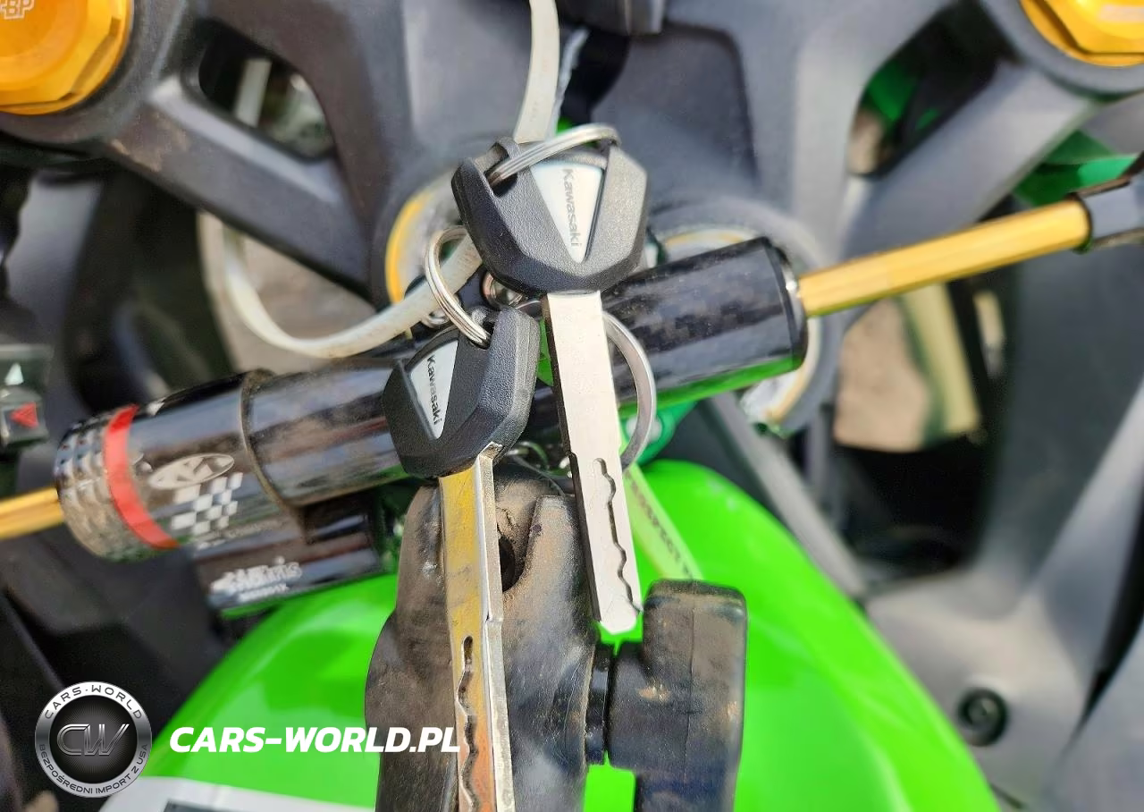 2025 Kawasaki Ninja Zx VIN:ML5ZXCS18SDA42600 - 8