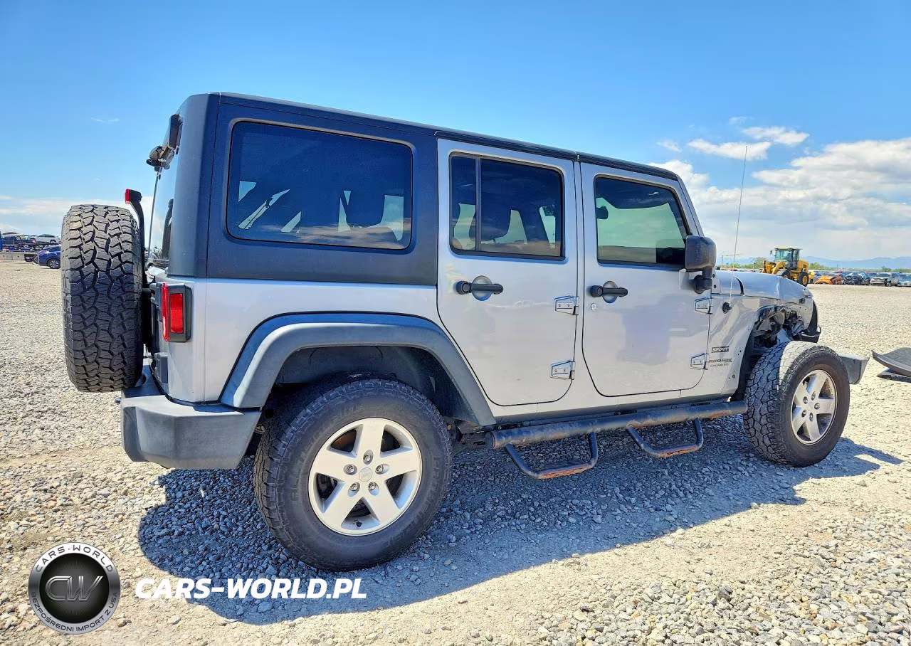 2018 Jeep Wrangler Unlimited Sport VIN:1C4BJWDG0JL855832 - 3